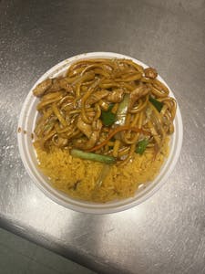 L12. Chicken or Pork Lo Mein Image
