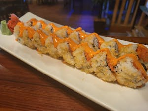 Spicy Tuna Crunch Roll Image