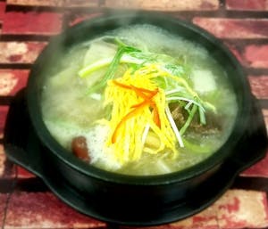 Order Beef Short Rib Soup(갈비탕) food online from Jang Dok Dae store, Queens on bringmethat.com