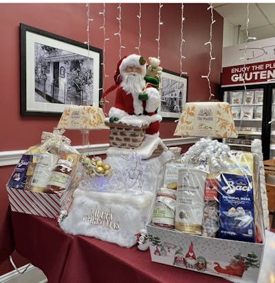 holiday gift baskets with food