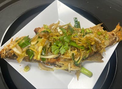 Whole deep fried fish