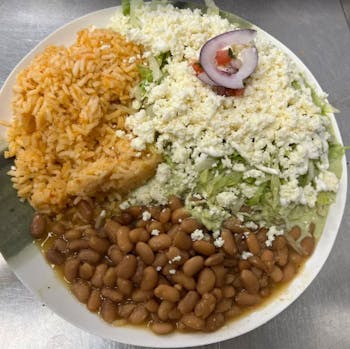 queso-fresco-salad-plate