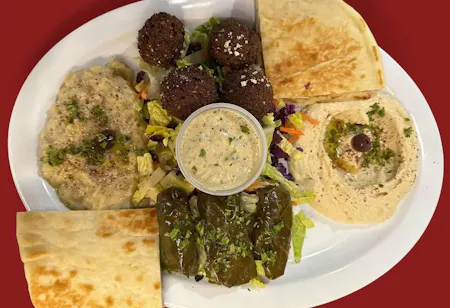 Mazzat Veggie Plate
