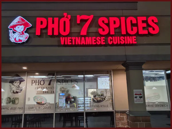 Exterior of Pho 7 Spices