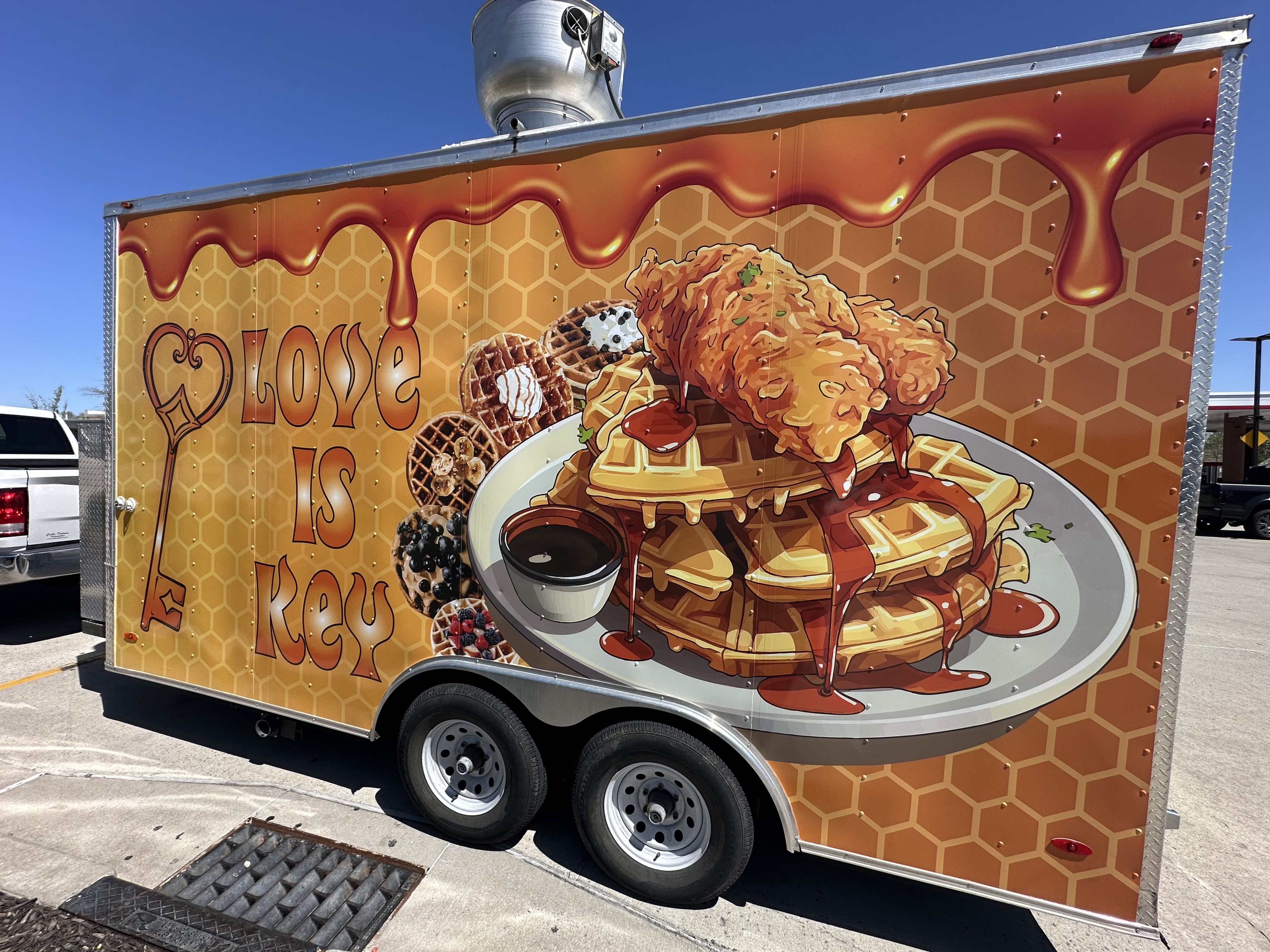 Love is Key food truck