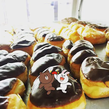 lucky donuts gallery