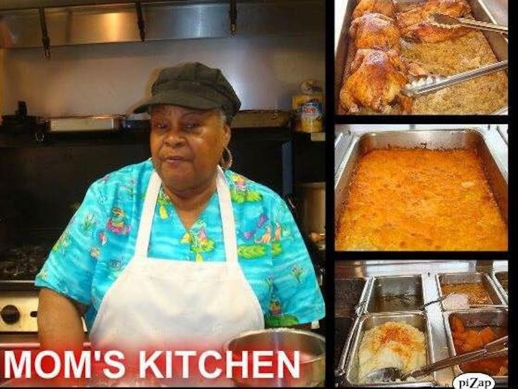 Mom's Soul Food Kitchen Logo